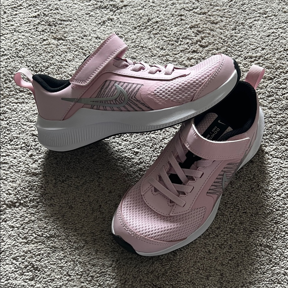 Girls Nike Downshifter Sneakers - Size 13
